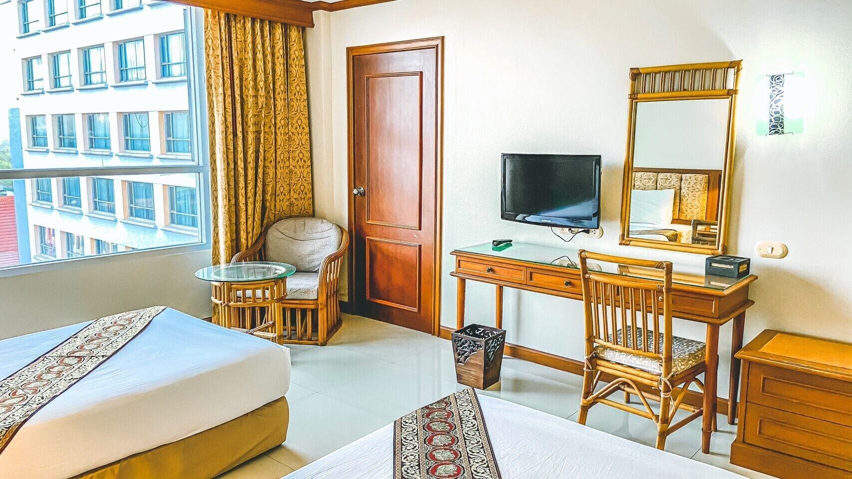 K Park Grand Hotel Sha Plus Certified Surat Thani Exterior foto